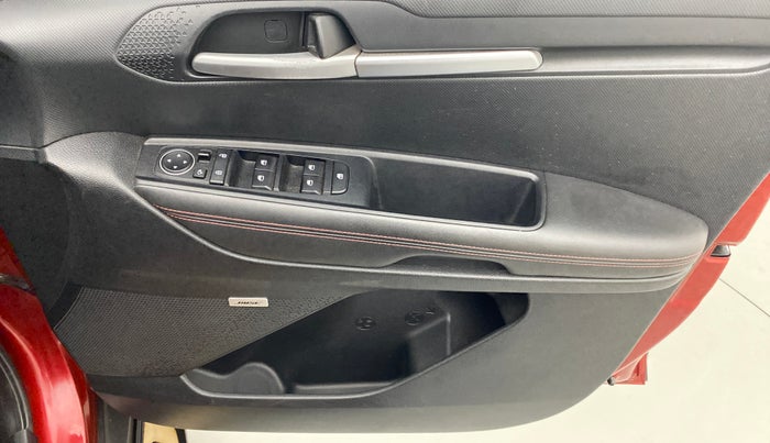 2020 KIA SONET GTX PLUS 1.5D  AT, Diesel, Automatic, 52,351 km, Driver Side Door Panels Control