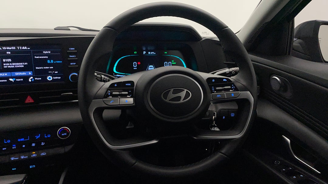 2024 Hyundai i30 Hev 1.6p Dct, Automatic, 37281 km, Steering Wheel Close-up