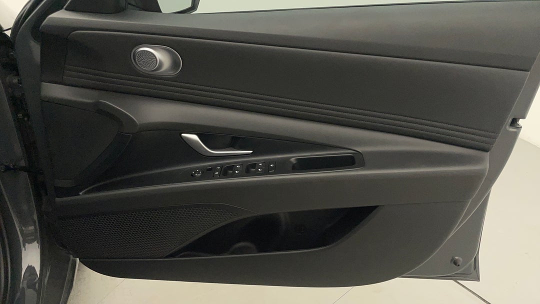 2024 Hyundai i30 Hev 1.6p Dct, Automatic, 37281 km, Speaker View