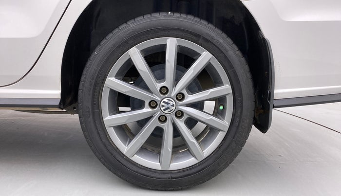 2020 Volkswagen Vento Highline 1.0 TSI MT, Petrol, Manual, 39,806 km, Left Rear Wheel