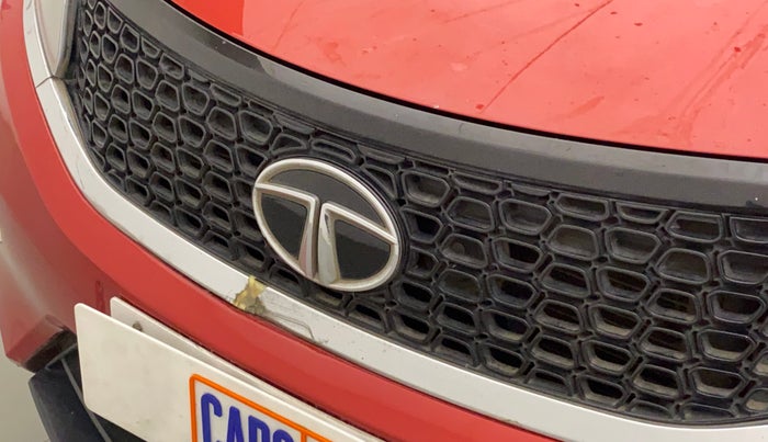 2018 Tata NEXON XZA PLUS DIESEL, Diesel, Automatic, 1,09,563 km, Front bumper - Chrome strip damage