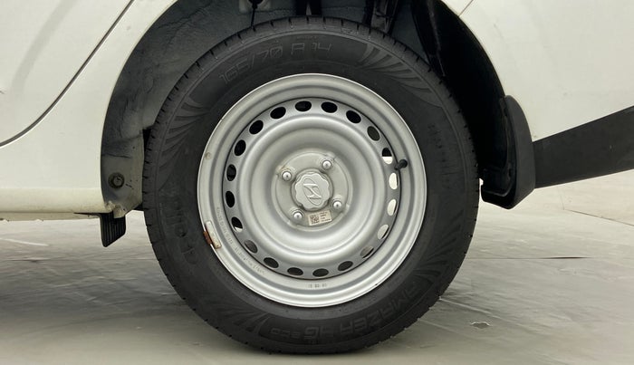 2021 Hyundai AURA E MT 1.2 KAPPA, Petrol, Manual, 1,369 km, Left Rear Wheel