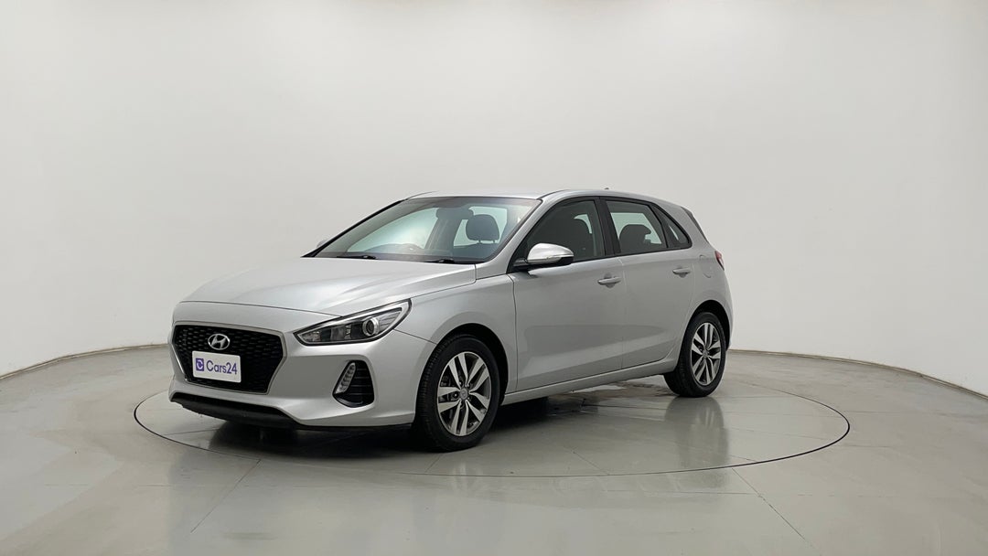 Left Front Diagonal (45- Degree) View