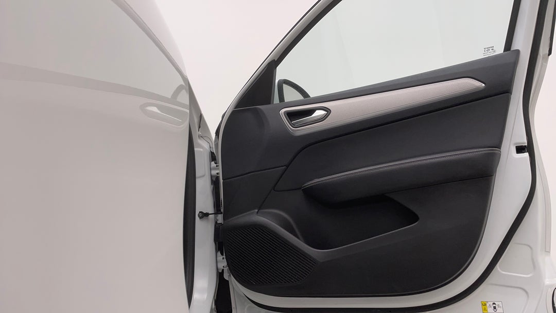 2023 Renault Arkana Zen, Automatic, 56851 km, Speaker View