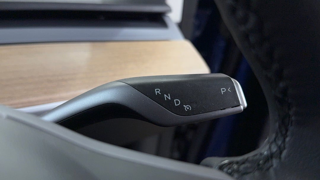 2022 Tesla Model 3 Rear-wheel Drive, Automatic, 65717 km, Gear Lever 