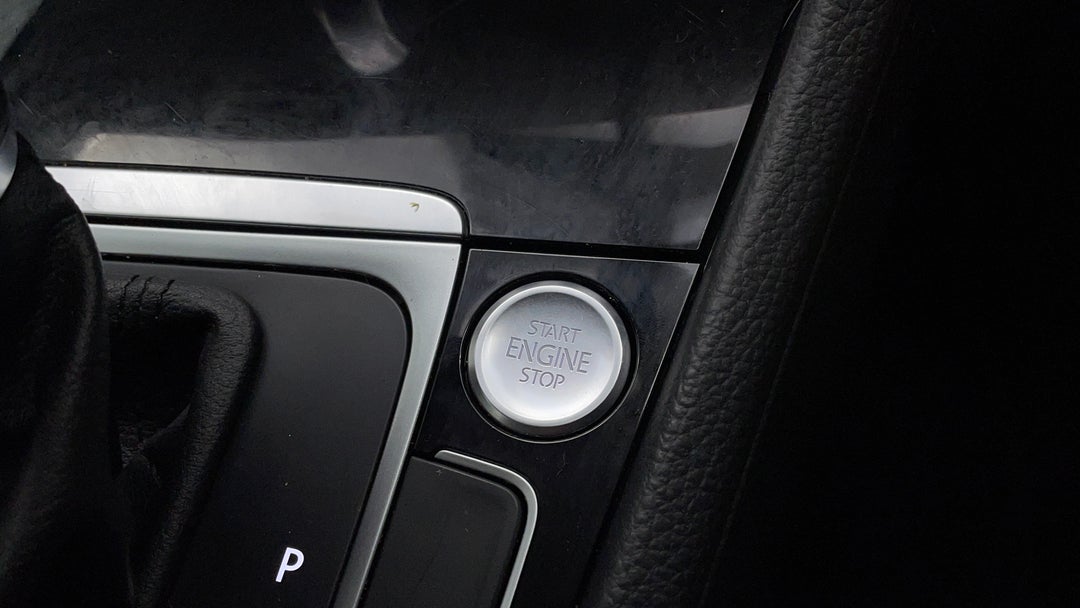 2015 Volkswagen Golf 110 Tsi Highline, Automatic, 131601 km, Keyless / Button Start