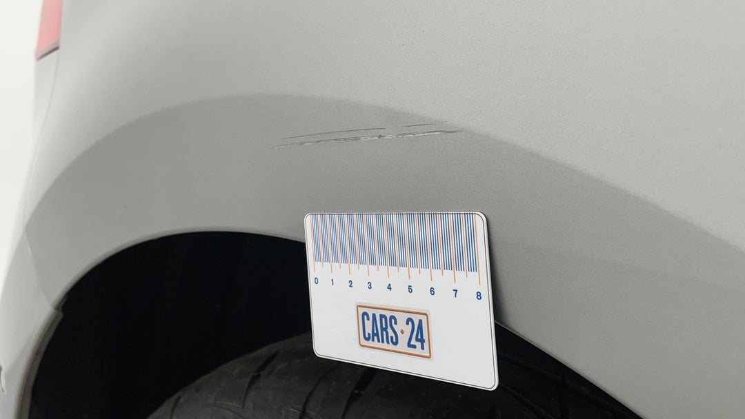 2015 Volkswagen Golf 110 Tsi Highline, Automatic, 131601 km, Quarter Panel Rear RHS Scratch