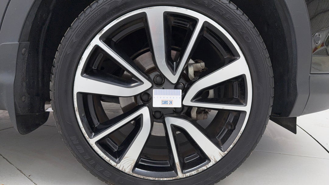 Wheels Rim Front RHS Gutter Rash