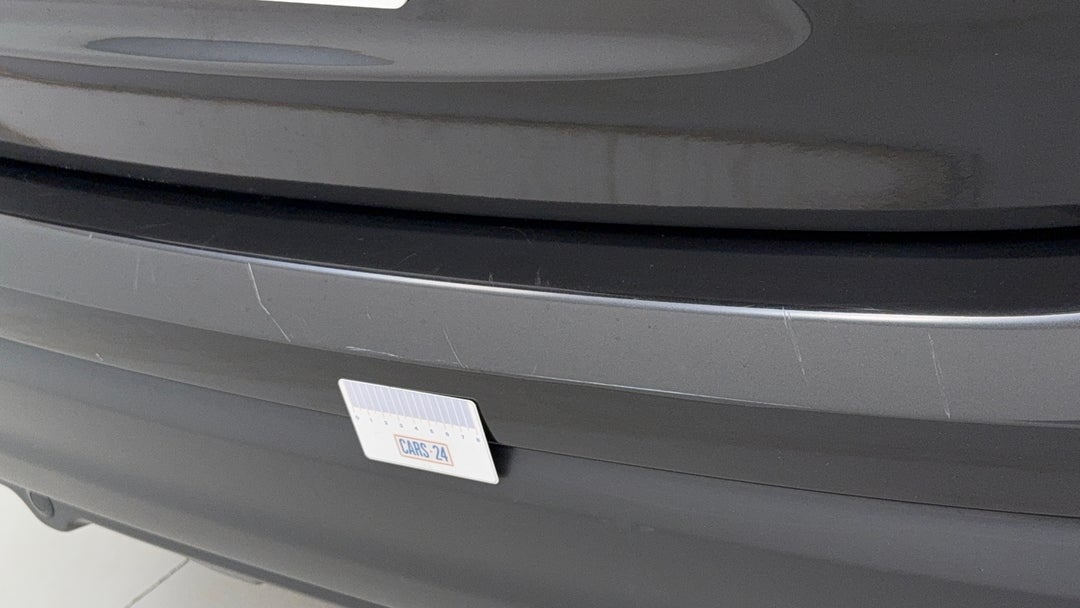 Bumper Rear Scratch
