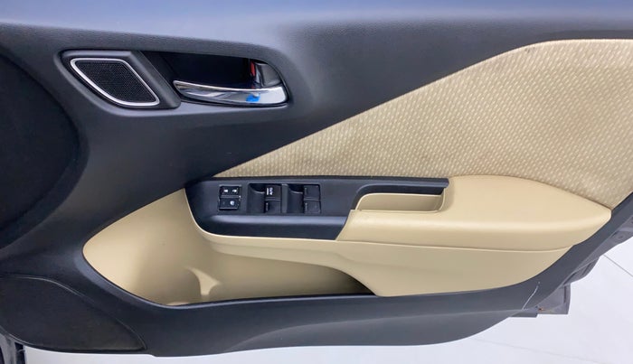 2017 Honda City 1.5L I-VTE V CVT, Petrol, Automatic, 88,002 km, Driver Side Door Panels Control
