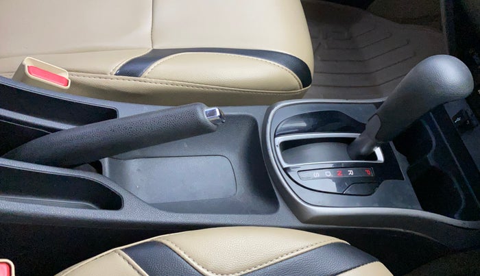 2017 Honda City 1.5L I-VTE V CVT, Petrol, Automatic, 88,002 km, Gear Lever