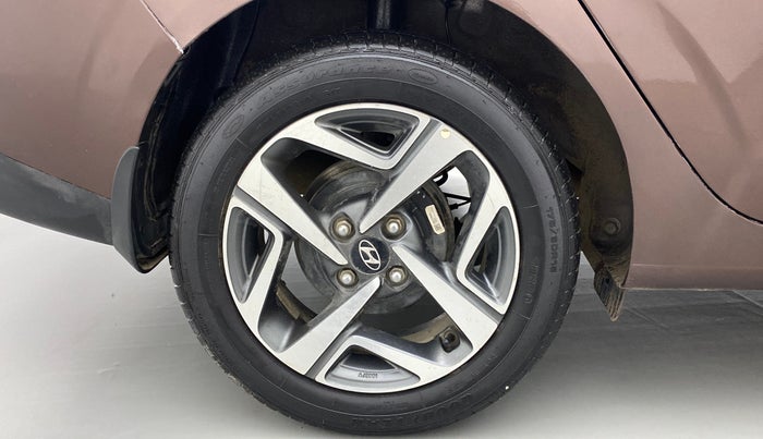 2020 Hyundai AURA SX PLUS 1.2 AMT CRDI, Diesel, Automatic, 36,857 km, Right Rear Wheel
