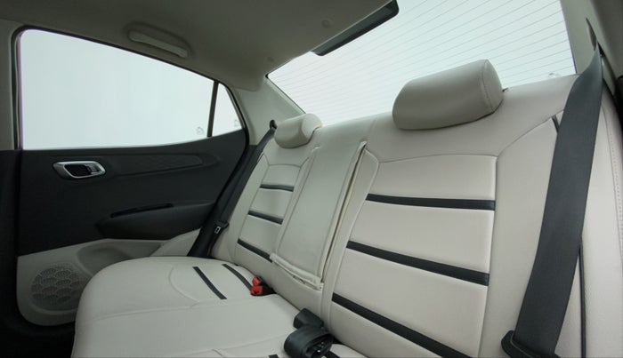 2020 Hyundai AURA SX PLUS 1.2 AMT CRDI, Diesel, Automatic, 36,857 km, Right Side Rear Door Cabin