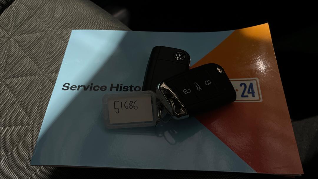2021 Volkswagen Tiguan 110tsi Life, Automatic, 107906 km, Key Close-up