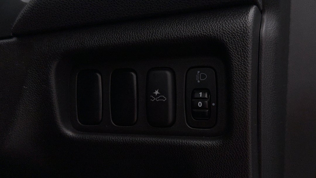 2022 Mitsubishi ASX Es (2WD), Automatic, 52356 km, Utility Switches/Buttons