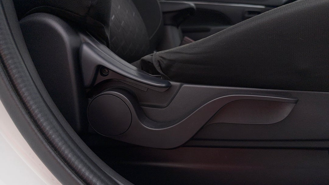 2022 Mitsubishi ASX Es (2WD), Automatic, 52356 km, Drivers Side Adjustment Panel