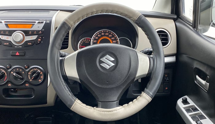 2016 Maruti Wagon R 1.0 VXI, Petrol, Manual, 24,036 km, Steering Wheel Close Up