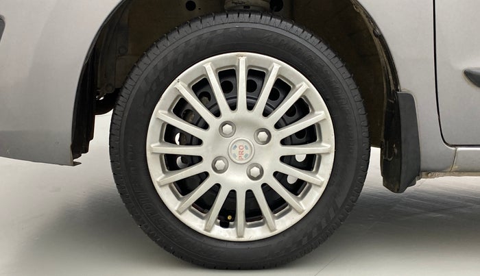 2016 Maruti Wagon R 1.0 VXI, Petrol, Manual, 24,036 km, Left Front Wheel