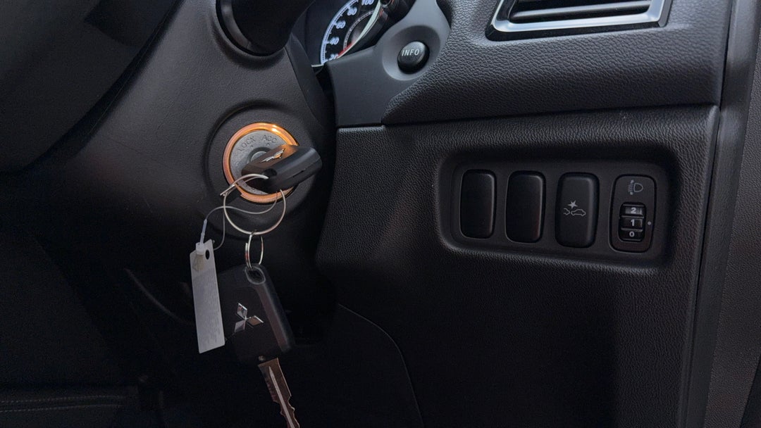 Utility Switches/Buttons