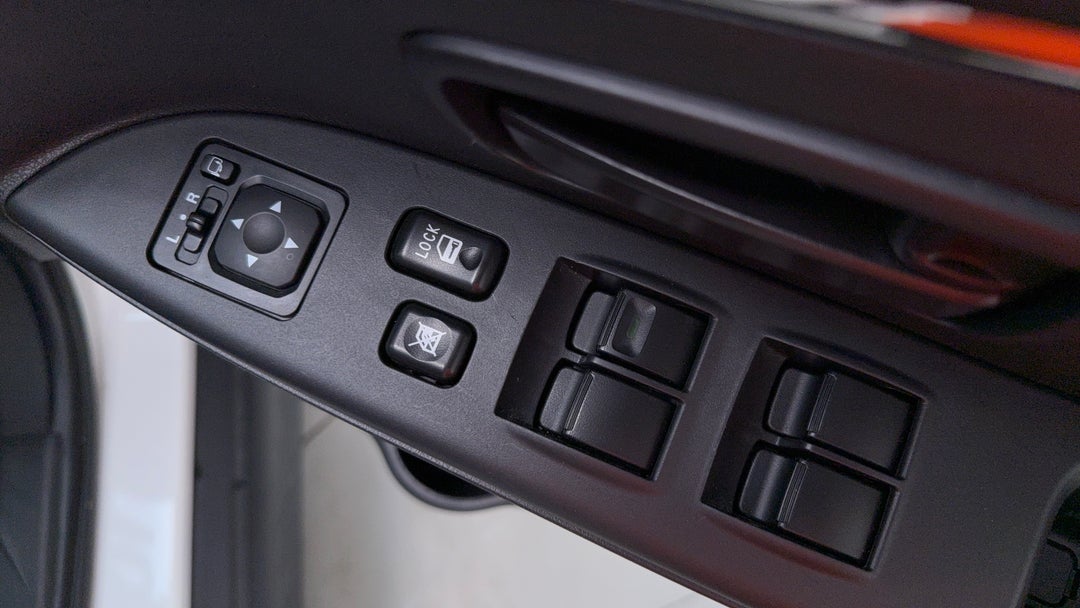 Drivers Side Door Panel Controls