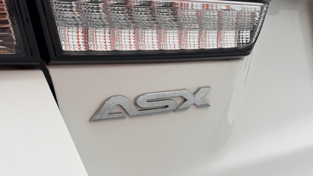 Badge (Boot Left Side)