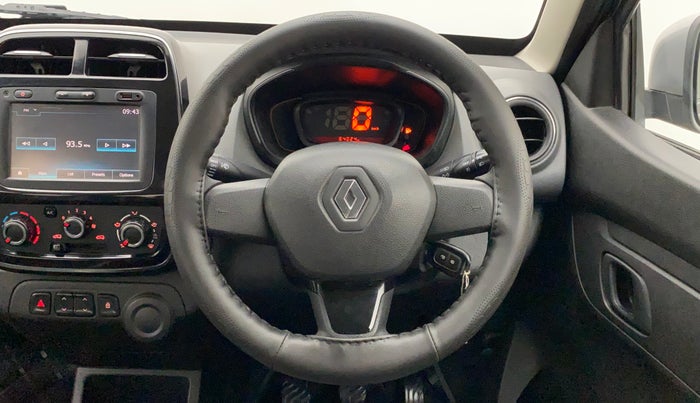 2017 Renault Kwid RXT 1.0, Petrol, Manual, 64,024 km, Steering Wheel Close Up
