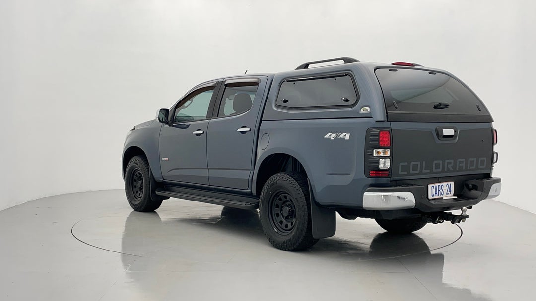 Left Back Diagonal (45- Degree) View