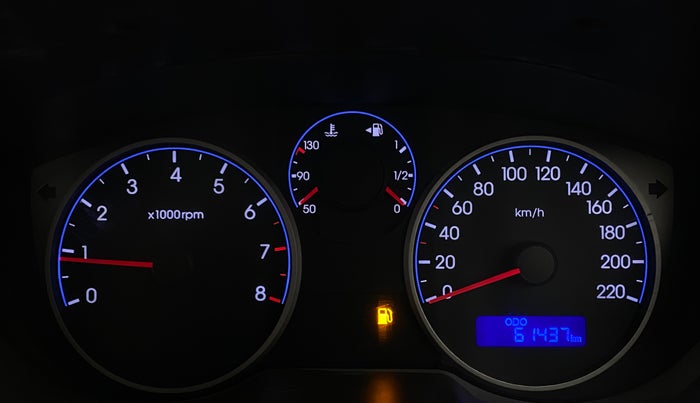 2011 Hyundai i20 MAGNA O 1.2, Petrol, Manual, 61,496 km, Odometer Image