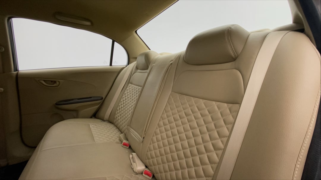 Right Side Rear Door Cabin