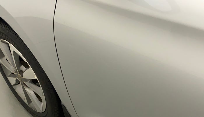2016 Hyundai Elite i20 ASTA 1.2, Petrol, Manual, 62,056 km, Front passenger door - Slightly dented