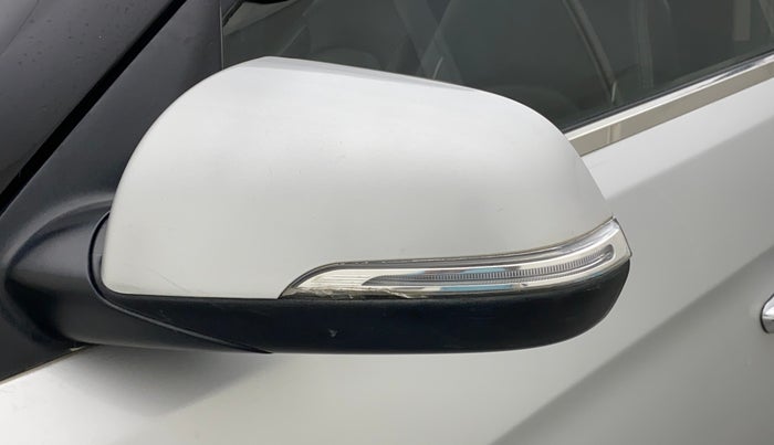 2017 Hyundai Creta E PLUS 1.6 PETROL, Petrol, Manual, 96,639 km, Left rear-view mirror - Indicator light has minor damage