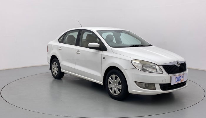 2013 Skoda Rapid AMBITION 1.6 TDI CR MT PLUS, Diesel, Manual, 1,22,864 km