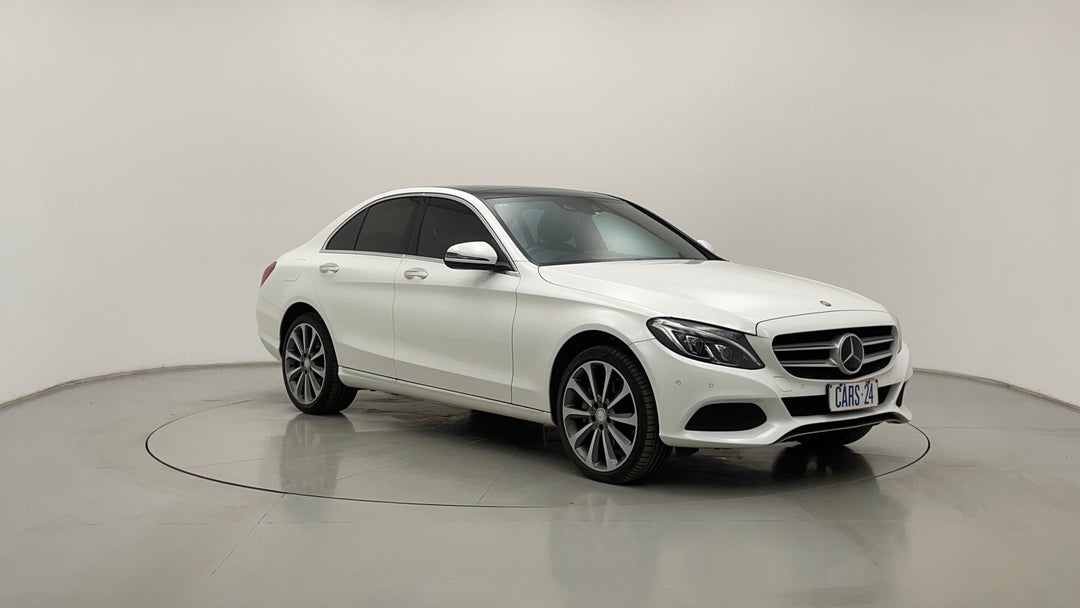 Right Front Diagonal (45- Degree) View