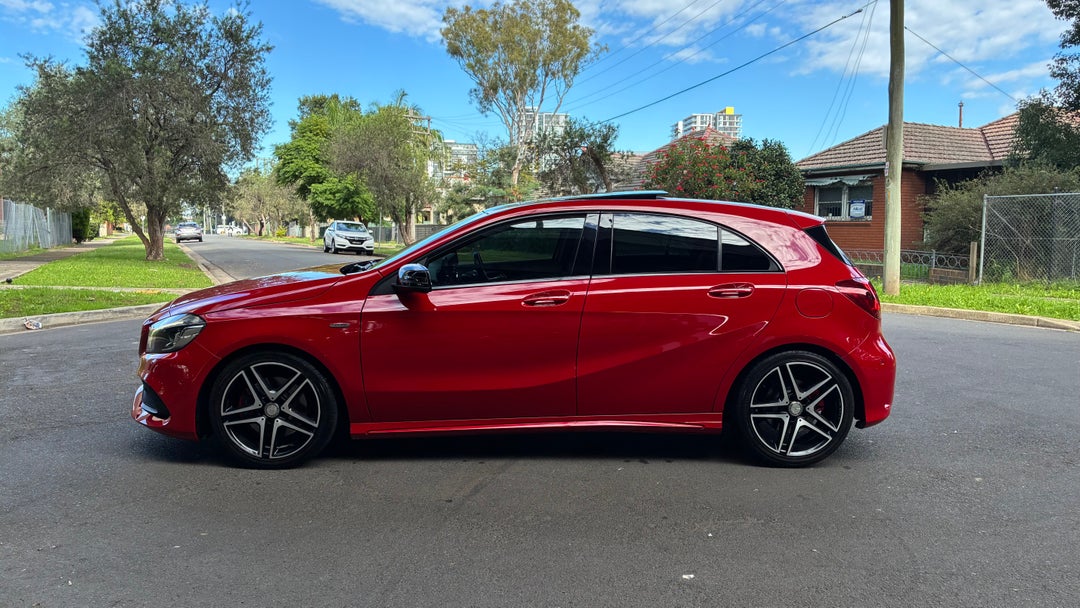 2017 Mercedes-benz A250 Sport 4matic, Automatic, 92922 km, Left Side View