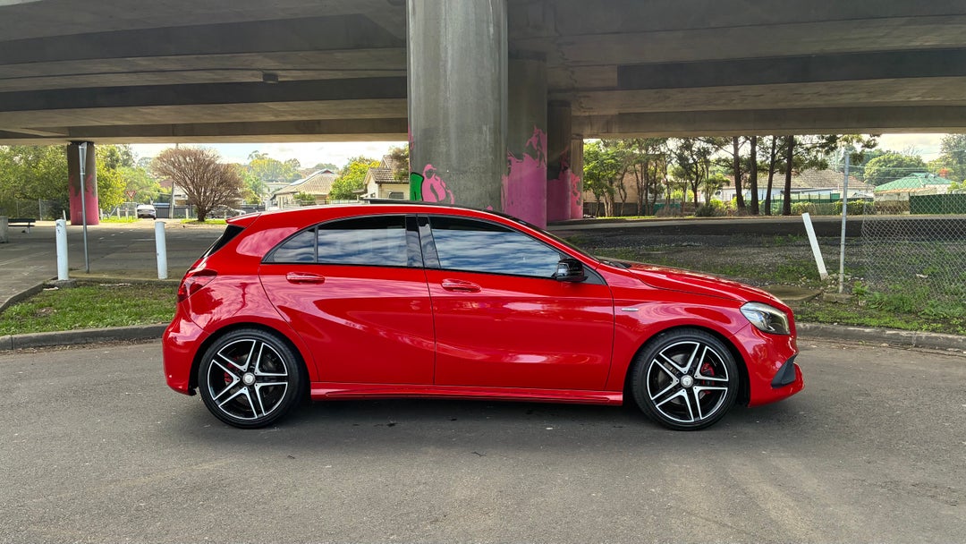 2017 Mercedes-benz A250 Sport 4matic, Automatic, 92922 km, Right Side View