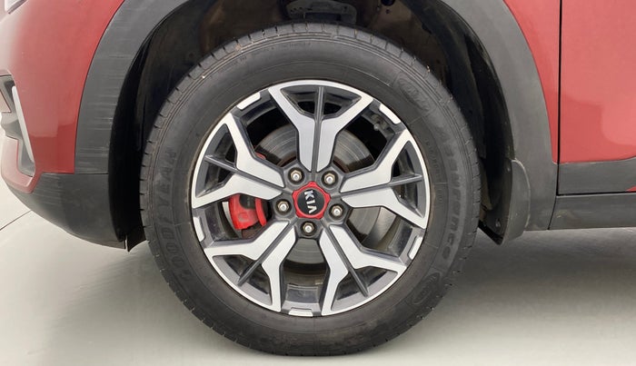 2019 KIA SELTOS GTX 1.4 GDI AT PETROL, Petrol, Automatic, 30,513 km, Left Front Wheel
