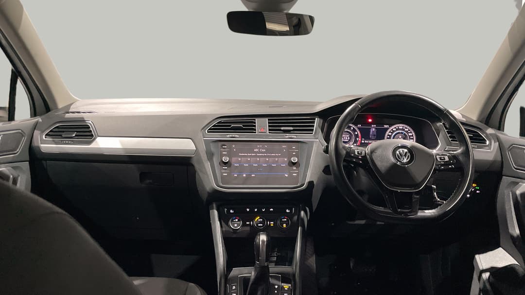 2018 Volkswagen Tiguan 110 Tsi Comfortline, Automatic, 78867 km, Dashboard View