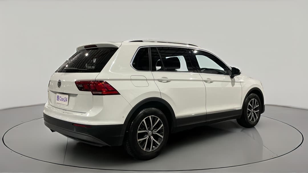 2018 Volkswagen Tiguan 110 Tsi Comfortline, Automatic, 78867 km, Right Back Diagonal (45- Degree) View