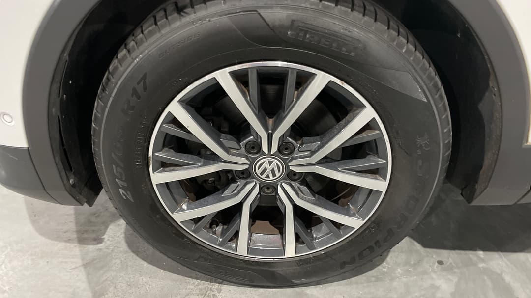 2018 Volkswagen Tiguan 110 Tsi Comfortline, Automatic, 78867 km, Left Front Wheel