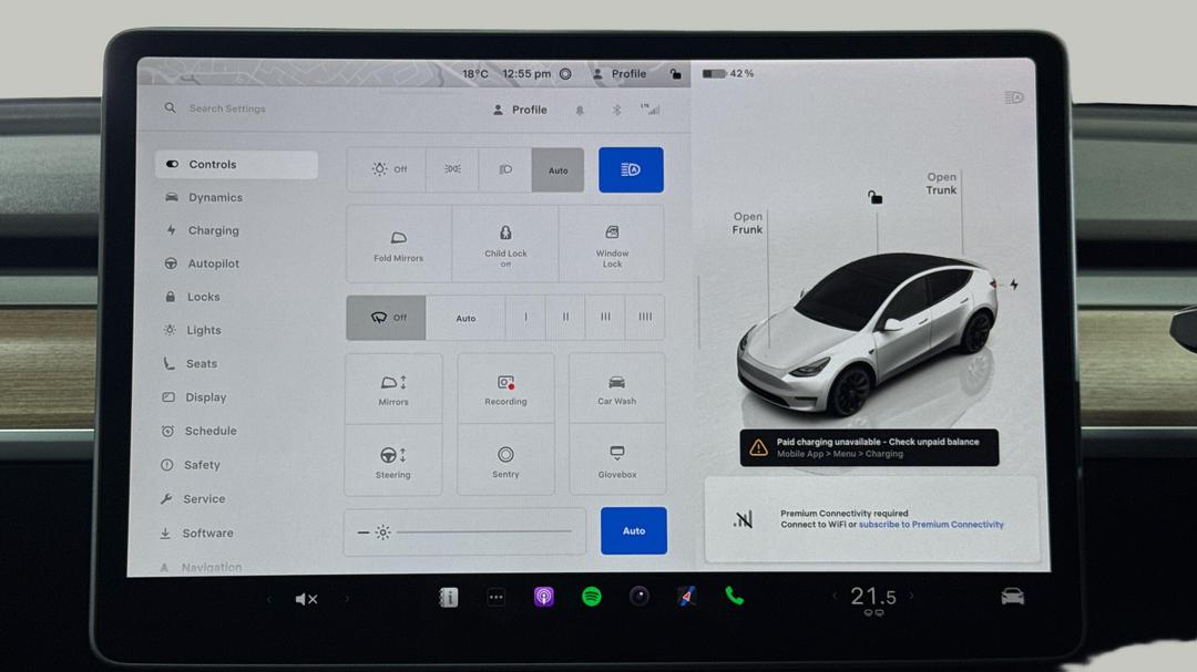 2024 Tesla Model Y Rear-wheel Drive, Automatic, 6383 km, Infotainment System