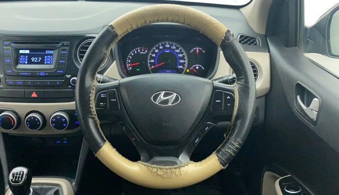 2016 Hyundai Grand i10 SPORTZ 1.2 KAPPA VTVT, Petrol, Manual, 1,14,507 km, Steering Wheel Close Up