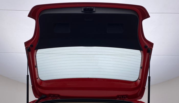 2015 Volkswagen Polo HIGHLINE1.2L PETROL, Petrol, Manual, 68,406 km, Boot Door Open