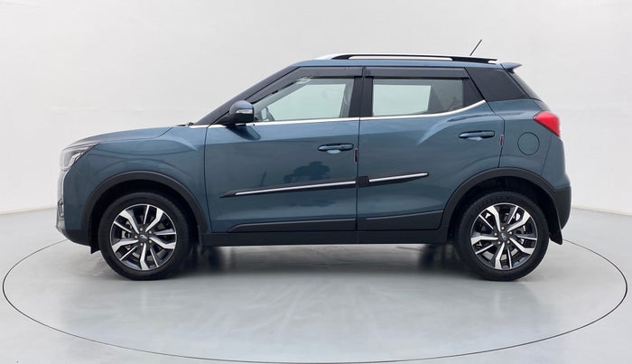 2019 Mahindra XUV300 W8 (O) DIESEL  AT, Diesel, Automatic, 7,815 km, Left Side