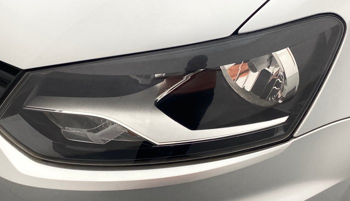 2017 Volkswagen Ameo HIGHLINE1.2L PLUS 16 ALLOY, Petrol, Manual, 33,708 km, Left headlight - Minor scratches