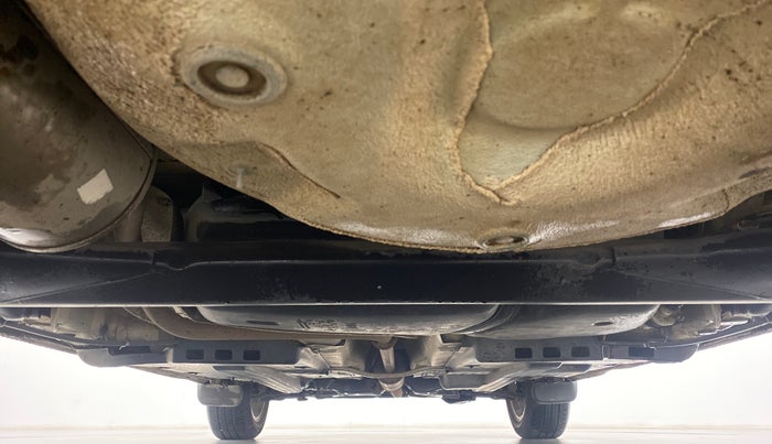 2017 Volkswagen Ameo HIGHLINE1.2L PLUS 16 ALLOY, Petrol, Manual, 33,708 km, Rear Underbody