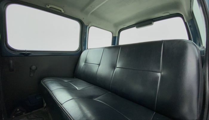 2015 Maruti Eeco 5 STR WITH AC PLUSHTR, Petrol, Manual, 81,165 km, Right Side Rear Door Cabin