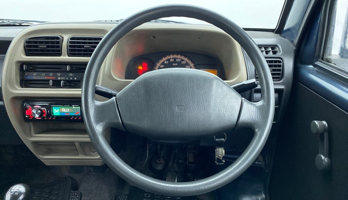2015 Maruti Eeco 5 STR WITH AC PLUSHTR, Petrol, Manual, 81,165 km, Steering Wheel Close Up