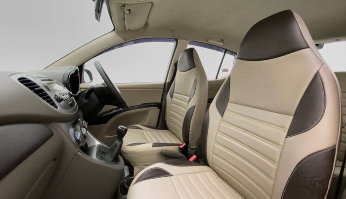 2014 Hyundai i10 SPORTZ 1.1 IRDE2, Petrol, Manual, 45,857 km, Right Side Front Door Cabin