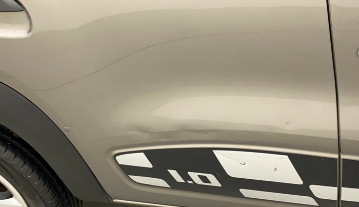 2017 Renault Kwid RXT 1.0 (O), Petrol, Manual, 23,608 km, Right rear door - Slightly dented