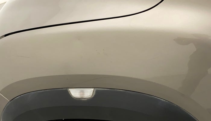 2017 Renault Kwid RXT 1.0 (O), Petrol, Manual, 23,608 km, Left fender - Slightly dented